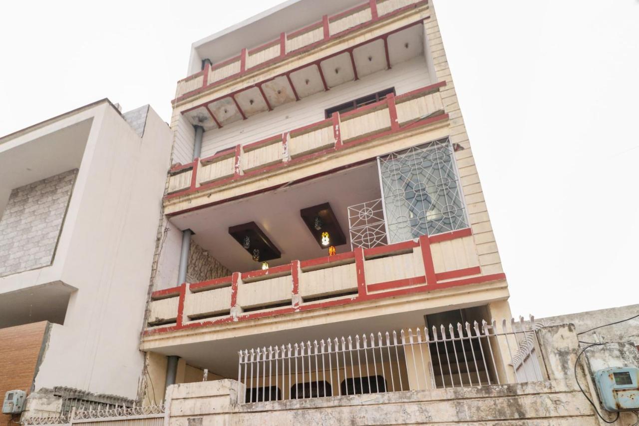 Hotel O Sky Garden Ludhiana Exteriör bild